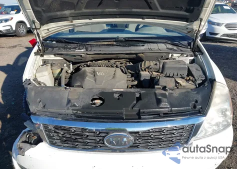 2012 Kia Sedona Lx z USA, uszkodzony, nr VIN KNDMG4C79C6417261